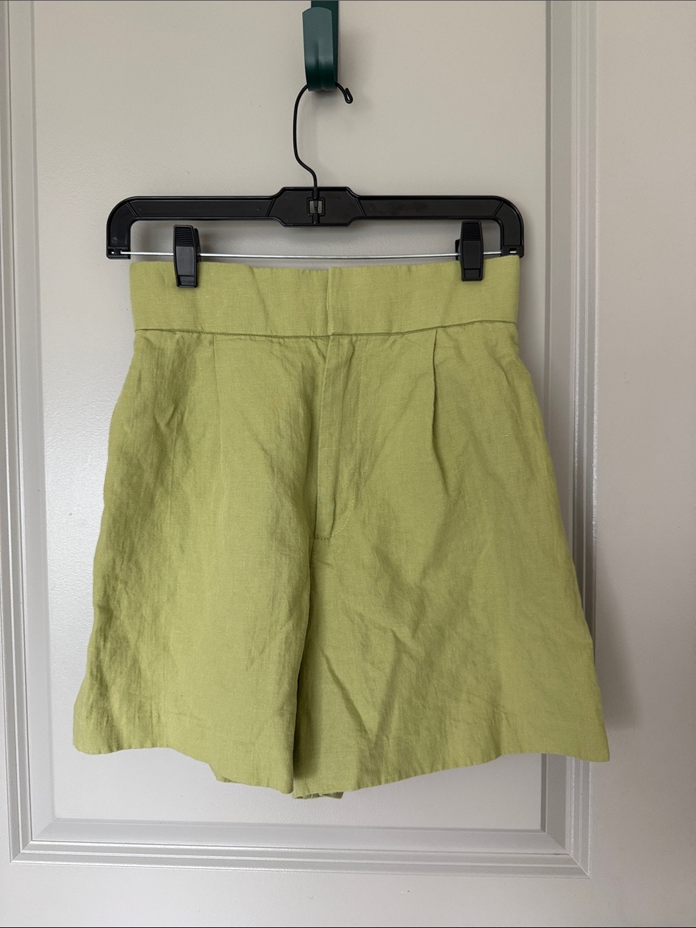 SIZE XS Zara High-Waist Linen-Blend Shorts in Light Lime